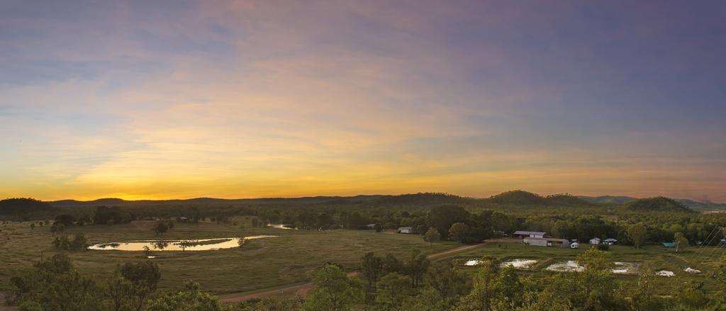 Mt Bundy Station Villa Batchelor Bagian luar foto