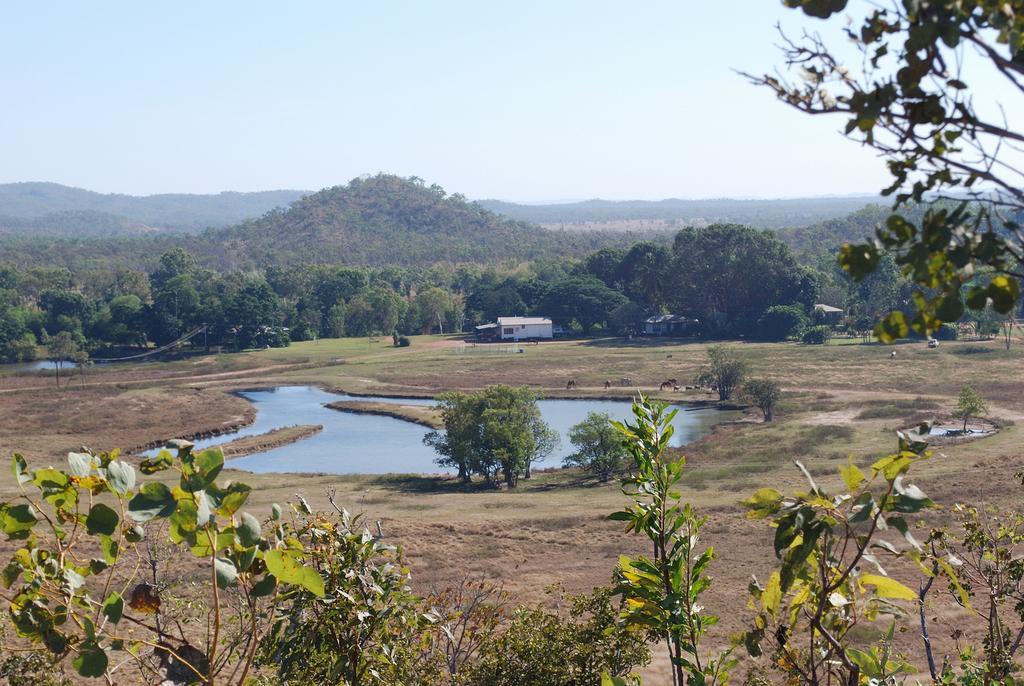 Mt Bundy Station Villa Batchelor Bagian luar foto